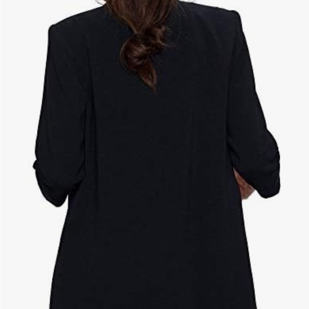 Zara Elegant Black Blazer - Picture 3 of 6